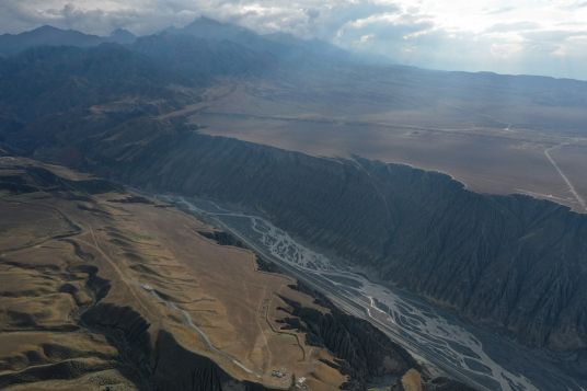 独山子大峡谷