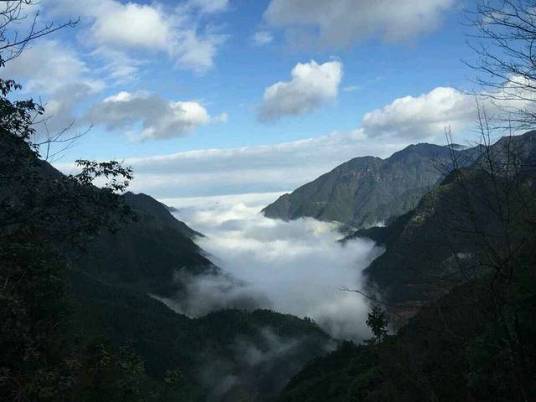 龙泉山（浙江省龙泉市龙泉山）