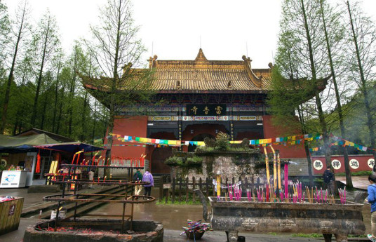 雷音寺（天台山雷音寺）