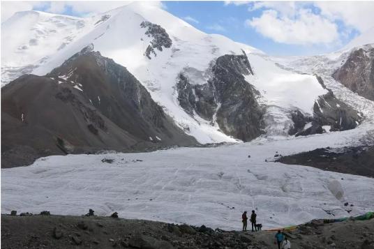 阿尼玛卿雪山地质公园