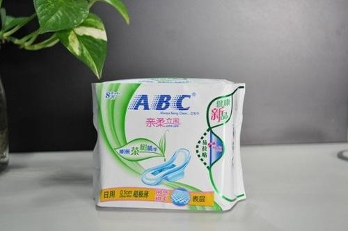 abc卫生巾为什么凉凉的