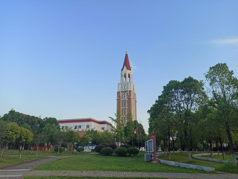 赣州师范高等专科学校好吗