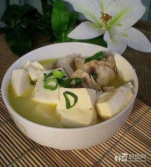 草鱼炖豆腐的做法步骤图，草鱼炖豆腐怎么做好吃