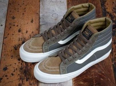 vans vault是什么意思 买了双鞋 是vans 但写后怎么是vault