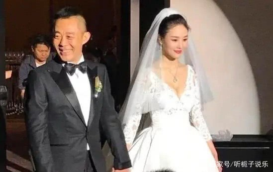 侯勇成名后抛弃原配，50岁娶90后，为什么还要拼命生儿子？