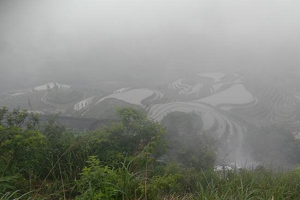 隐隐约约是什么意思解释