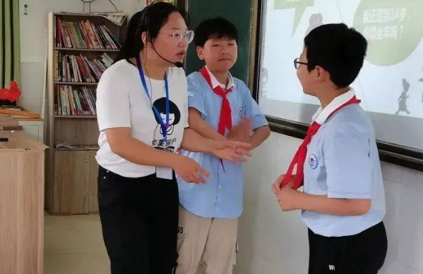 学生在校期间表现怎么写