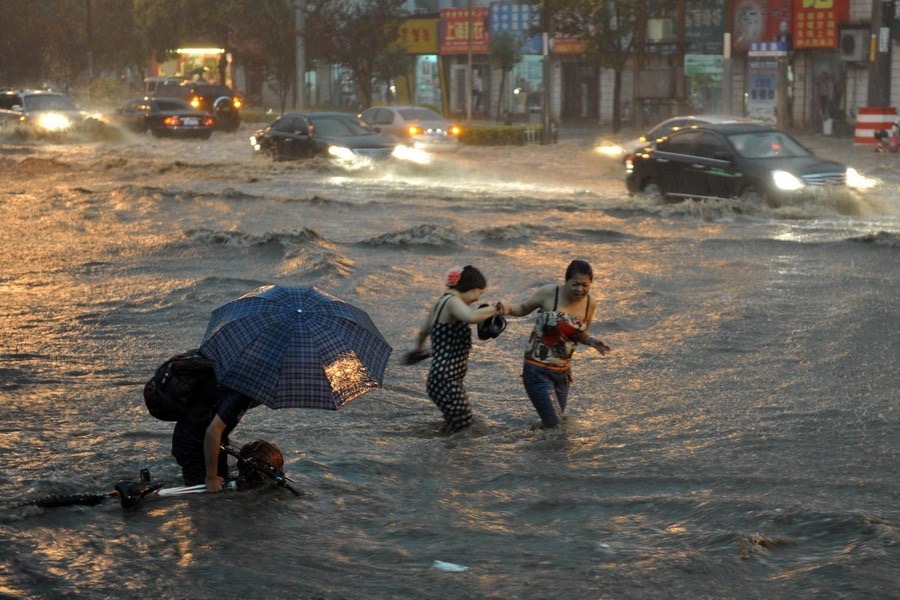 郑州暴雨打破“758特大暴雨”记录，当初758特大暴雨是什么情况？