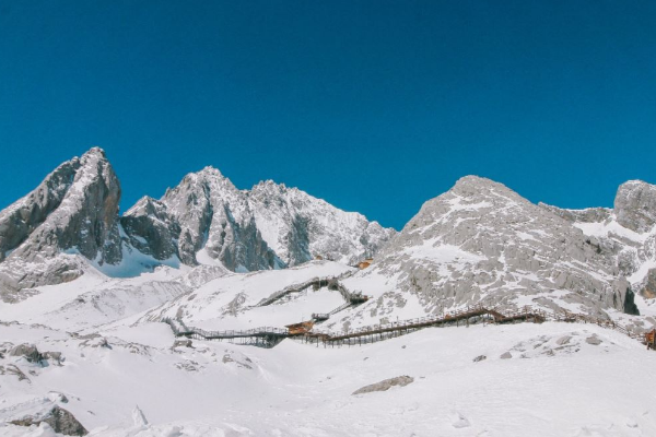 玉龙雪山几月份去最合适？